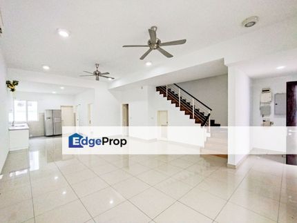 3sty terrace house Cassia Garden Residence Cyberjaya Freehold, 7 rooms, Selangor, Cyberjaya