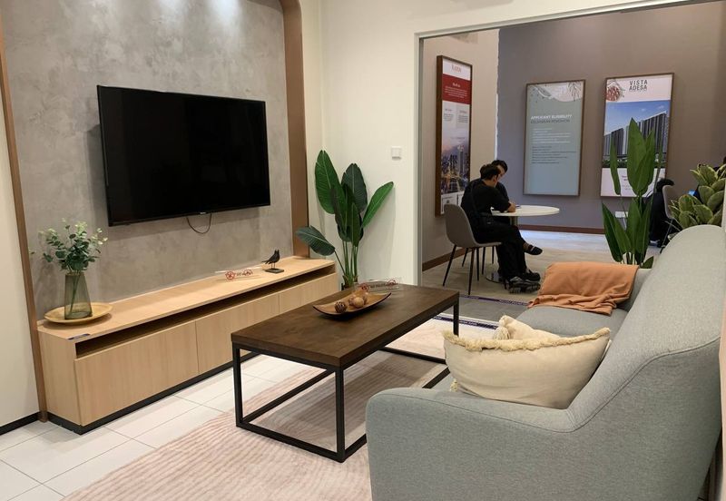 Vista Adesa Residensi Desa Timur