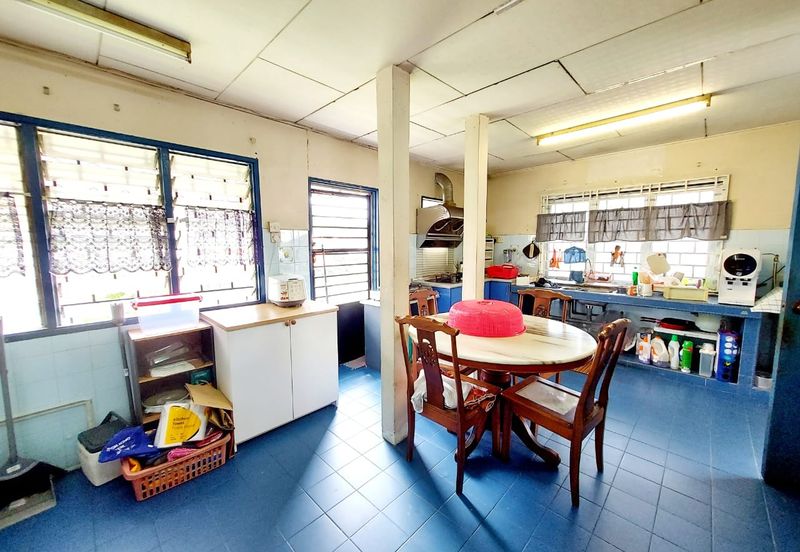 Seksyen 2, Shah Alam