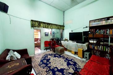 Seksyen 2, Shah Alam