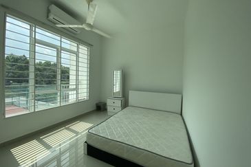 Springville Residence