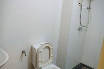 Vista Alam Serviced Apartment