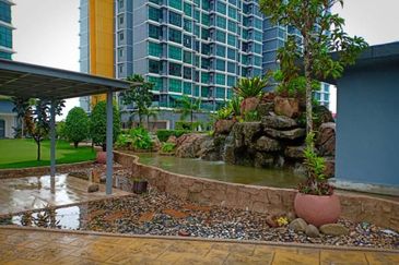 Vista Alam Serviced Apartment