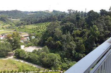 Vista Alam Serviced Apartment