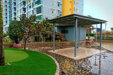 Vista Alam Serviced Apartment