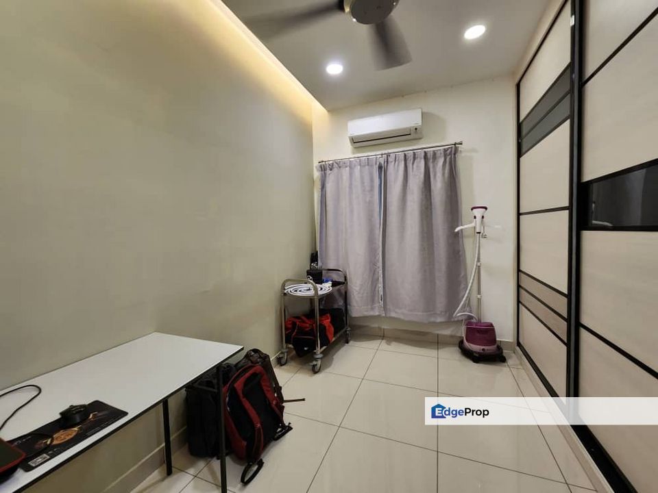 (FREEHOLD,FULL RENO,Super CANTIK,2park) Oasis 1 Mutiara Heights Kajang, Selangor, Kajang