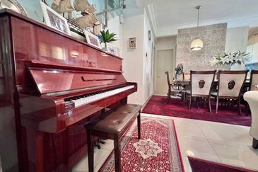 Lake Point Residence