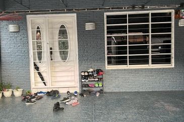 Taman Pinggiran Putra