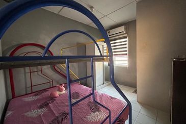 Taman Pinggiran Putra