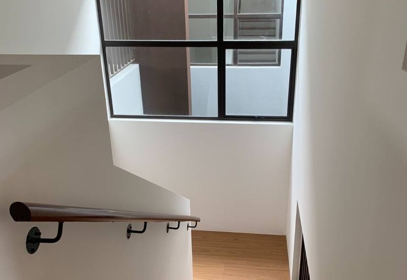 3sty teres Mulia Residence Cyberjaya Freehold, Dekat Masjid, New House