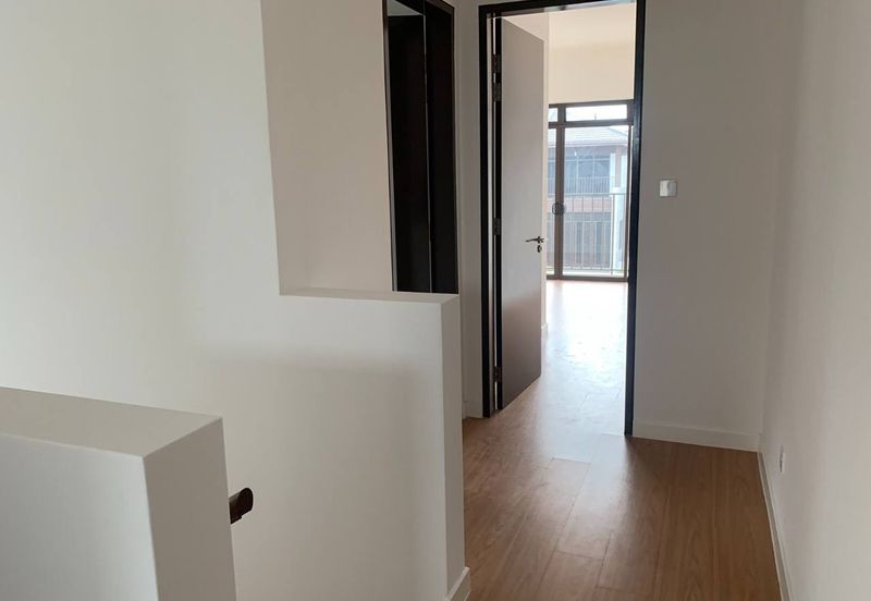 3sty teres Mulia Residence Cyberjaya Freehold, Dekat Masjid, New House