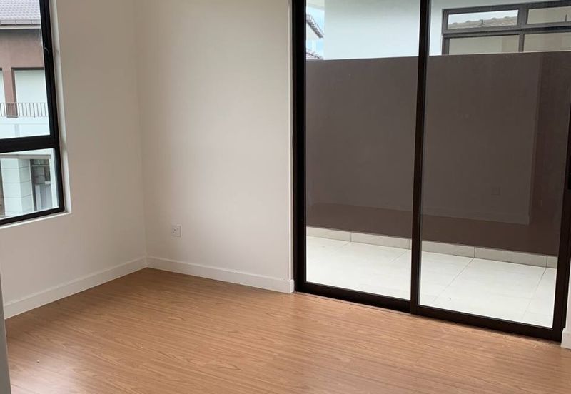 3sty teres Mulia Residence Cyberjaya Freehold, Dekat Masjid, New House