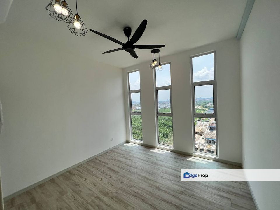 Lakefront Homes Cyberjaya Freehold, Balcony, 2 car park, Selangor, Cyberjaya