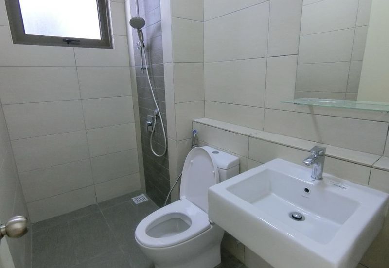 Lake Point Residence