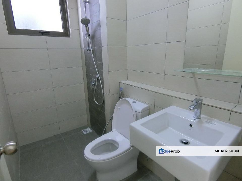 Lake Point Residence Cyberjaya Freehold, Face Lake, 2 car park, Selangor, Cyberjaya