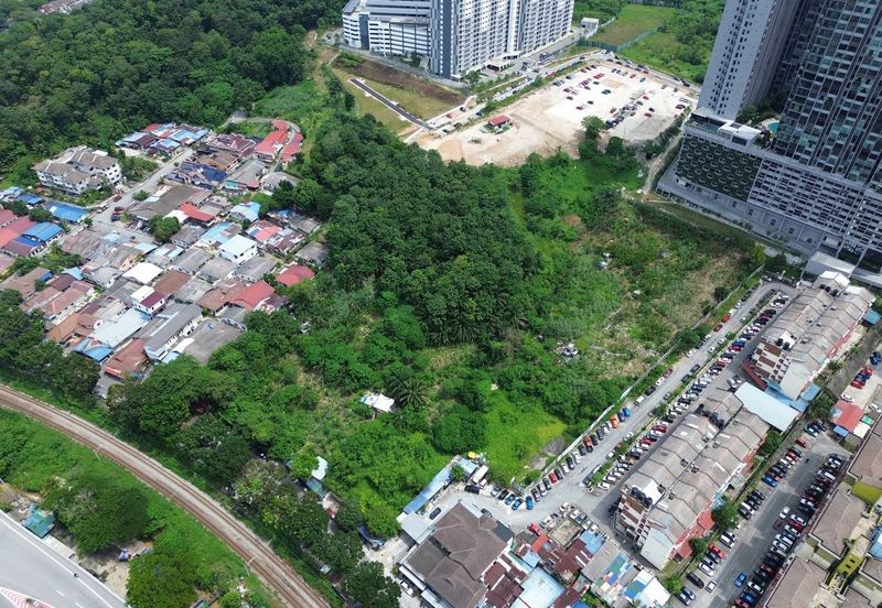 Pantai Dalam Kampung Kerinchi