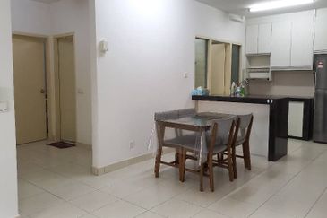 De Bayu Apartment @ Setia Alam