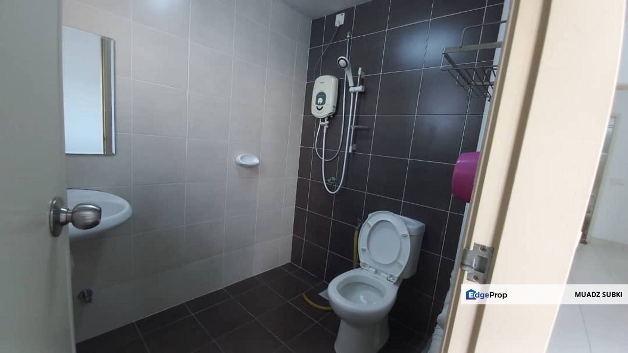 De Bayu Apartment Setia Alam Face Open, 2parks, peti ais, Dapo cabinet, Selangor, Shah Alam