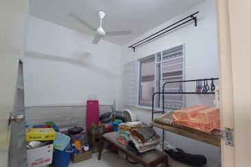 De Bayu Apartment @ Setia Alam