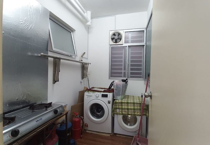 De Bayu Apartment @ Setia Alam