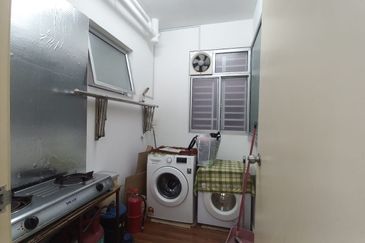 De Bayu Apartment @ Setia Alam