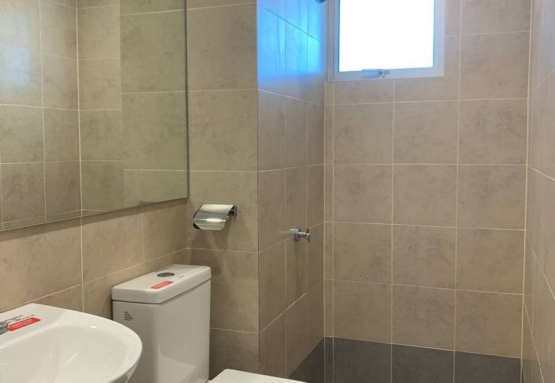 Vista Adesa Residensi Desa Timur