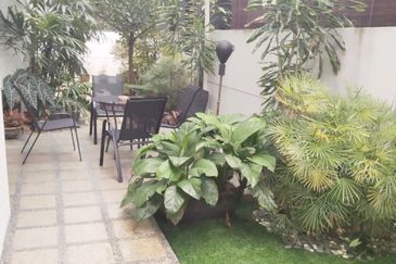 Jacaranda Garden Residence