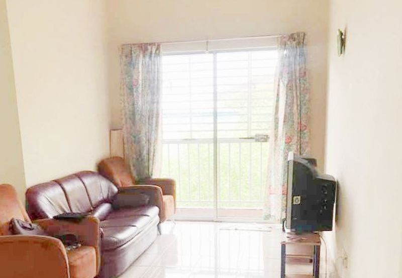 Suria Tropika Apartment