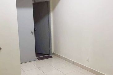 Suria Tropika Apartment