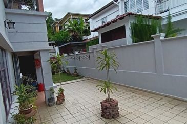 Lestari Mansion