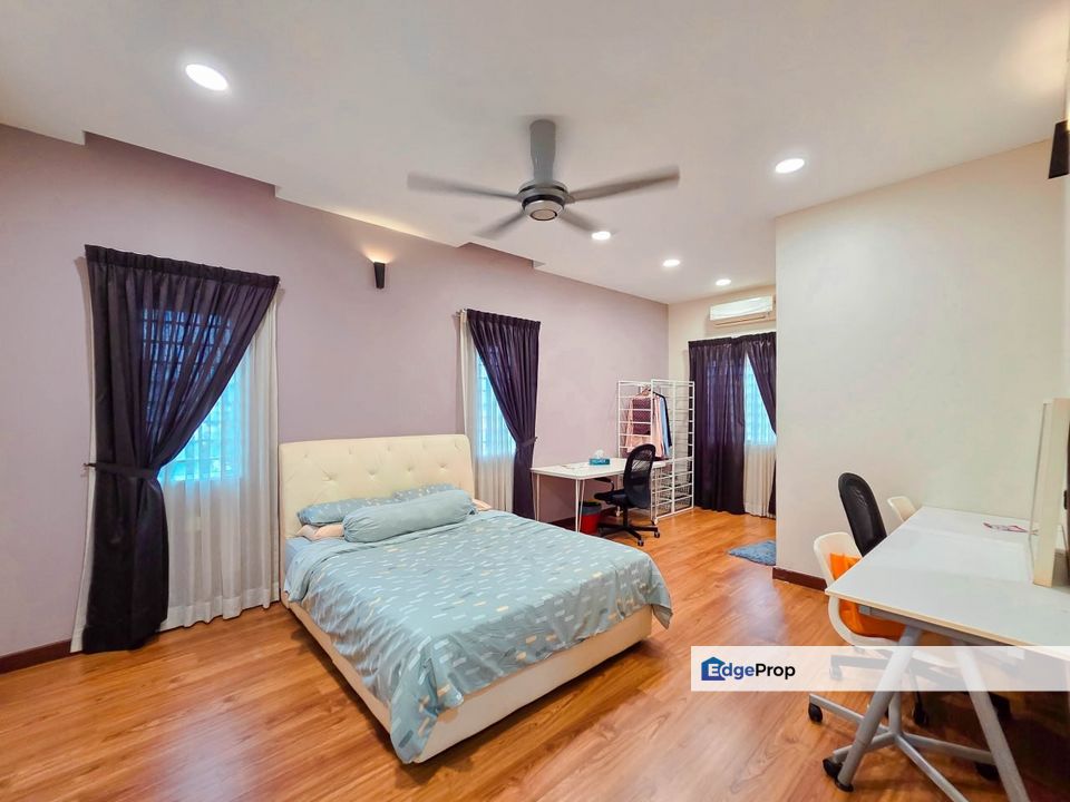 2 sty Taman Tropika Kajang Freehold Corner Reno,Full Furnish,face Open, Selangor, Kajang