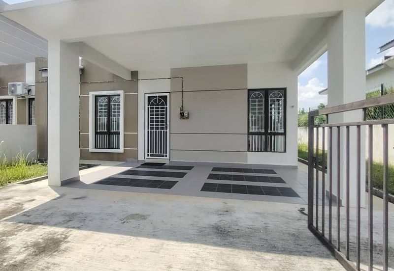 Taman Jenderam Anggun, Jalan Jenderam Anggun 2