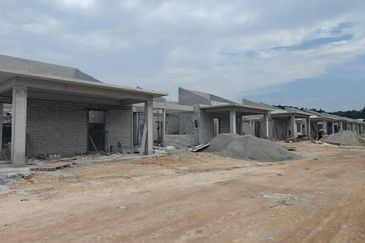 Taman Jenderam Anggun