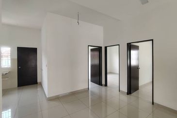 Taman Jenderam Anggun