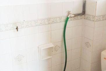 Subang Perdana Goodyear Court 8