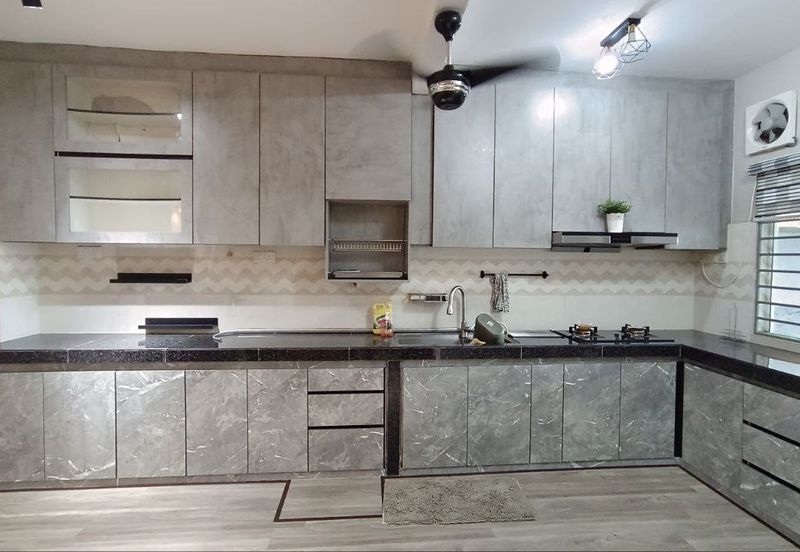 Desa Pinggiran Putra