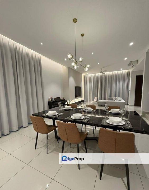 2sty Sejati Lakeside Cyberjaya Freehold,EndLot,Full Furnish,Full Reno, Selangor, Cyberjaya