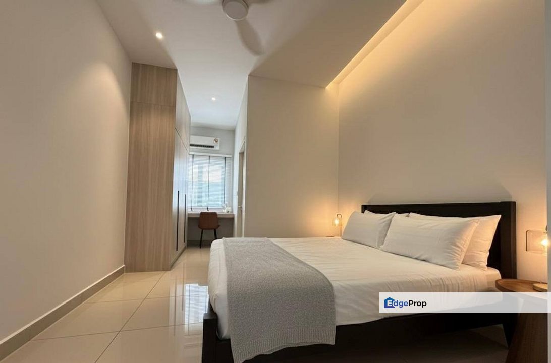 2sty Sejati Lakeside Cyberjaya Freehold,EndLot,Full Furnish,Full Reno, Selangor, Cyberjaya
