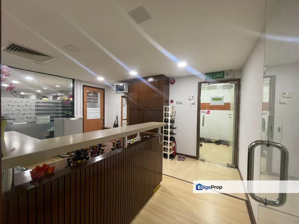 Full Reno Office Dataran Palma Ampang Sewa Murah, Corner, Cantik Kemas, Selangor, Ampang