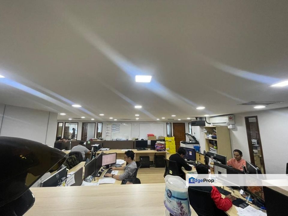 Full Reno Office Dataran Palma Ampang Sewa Murah, Corner, Cantik Kemas, Selangor, Ampang