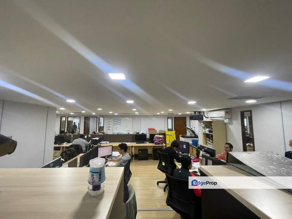 Full Reno Office Dataran Palma Ampang Sewa Murah, Corner, Cantik Kemas, Selangor, Ampang