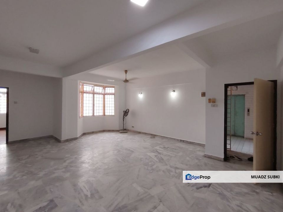 Big Size Corner Home Good Year Court 8 Subang Kitchen cabinet,SewaMura, Selangor, USJ