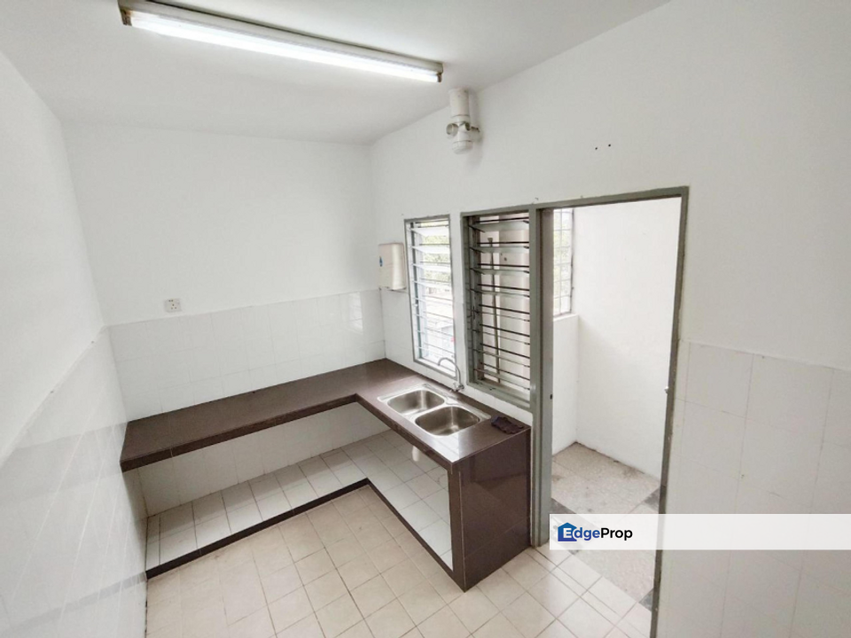 Mayang Apartment Puncak Jalil Seri Kembangan Cantik Murah,Geran Strata, Selangor, Bandar Kinrara Puchong