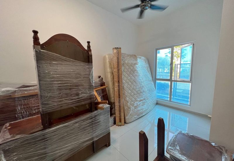 Casa Wood, CyberSouth