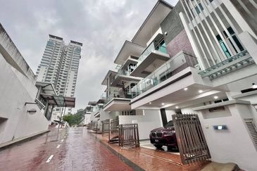 Saville @ The Park - Twin Villa