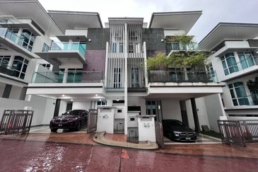 Saville @ The Park - Twin Villa