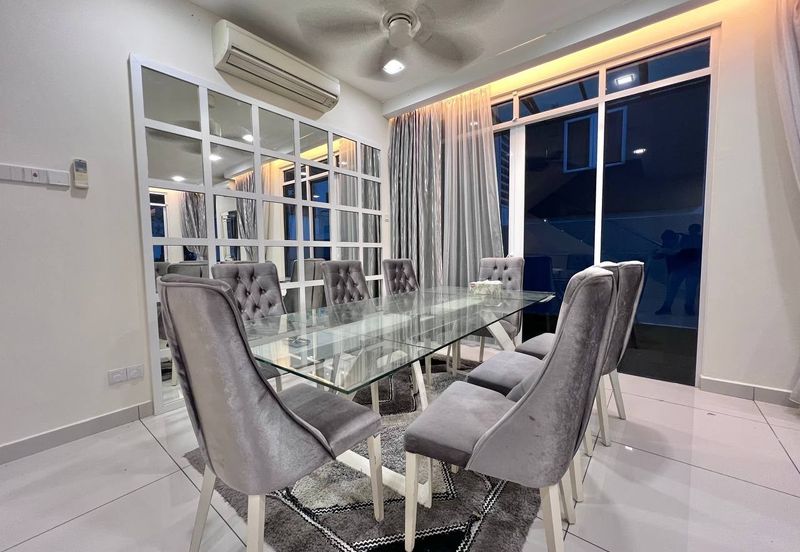 Saville @ The Park - Twin Villa