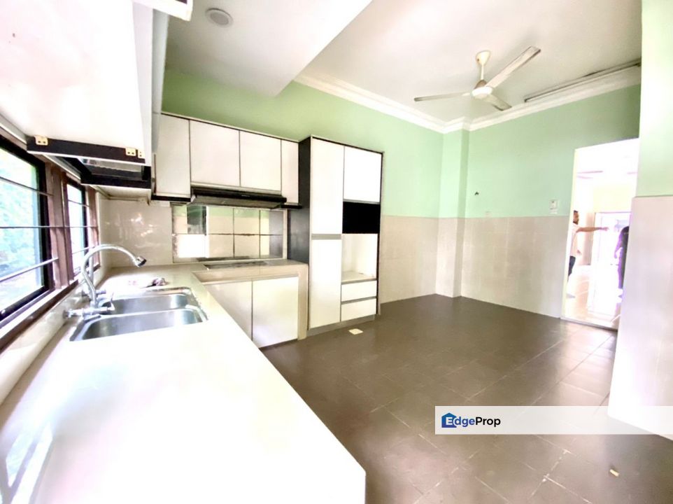 2sty Bandar Nusaputra Puchong Gated Guard,Rumah Cantik,Kitchen Cabinet, Selangor, Puchong South