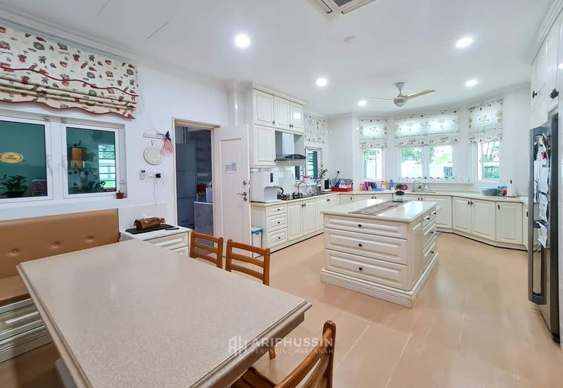 Seksyen 10, Shah Alam