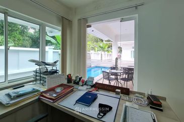 Seksyen 10, Shah Alam